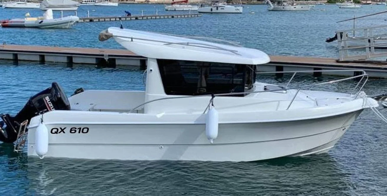 QX 610 Pilothouse — slaapkajuit