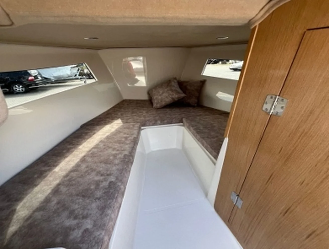 QX 760 Cruiser — toiletruimte
